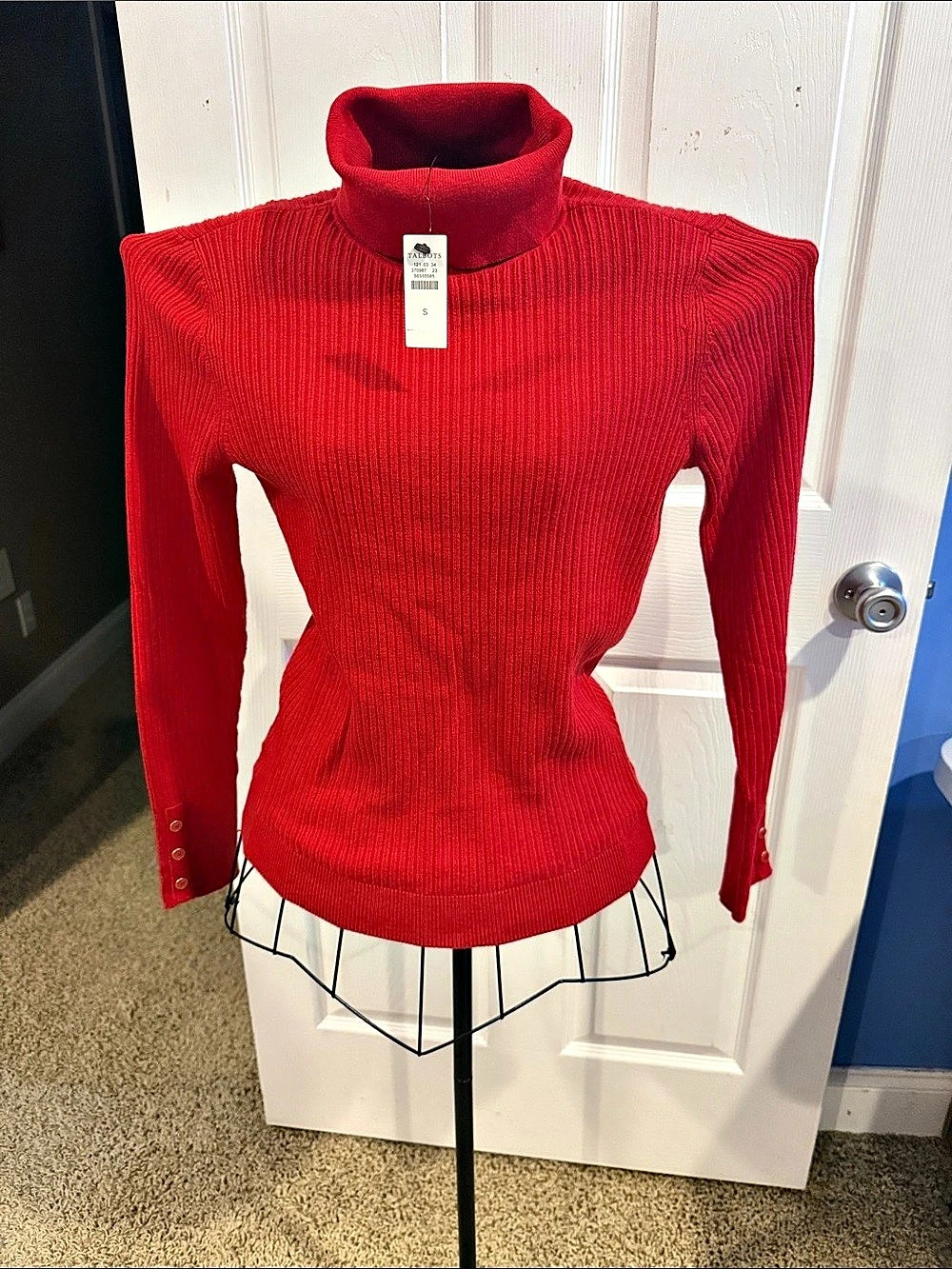 Talbots Button-Cuff Ribbed Turtleneck Sweater Dark Red Ribbed Size Small NWT NEW